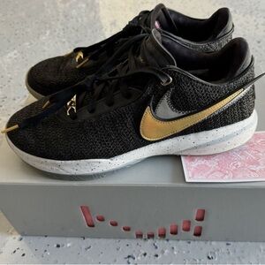 Nike Lebron XX 20 Black gold